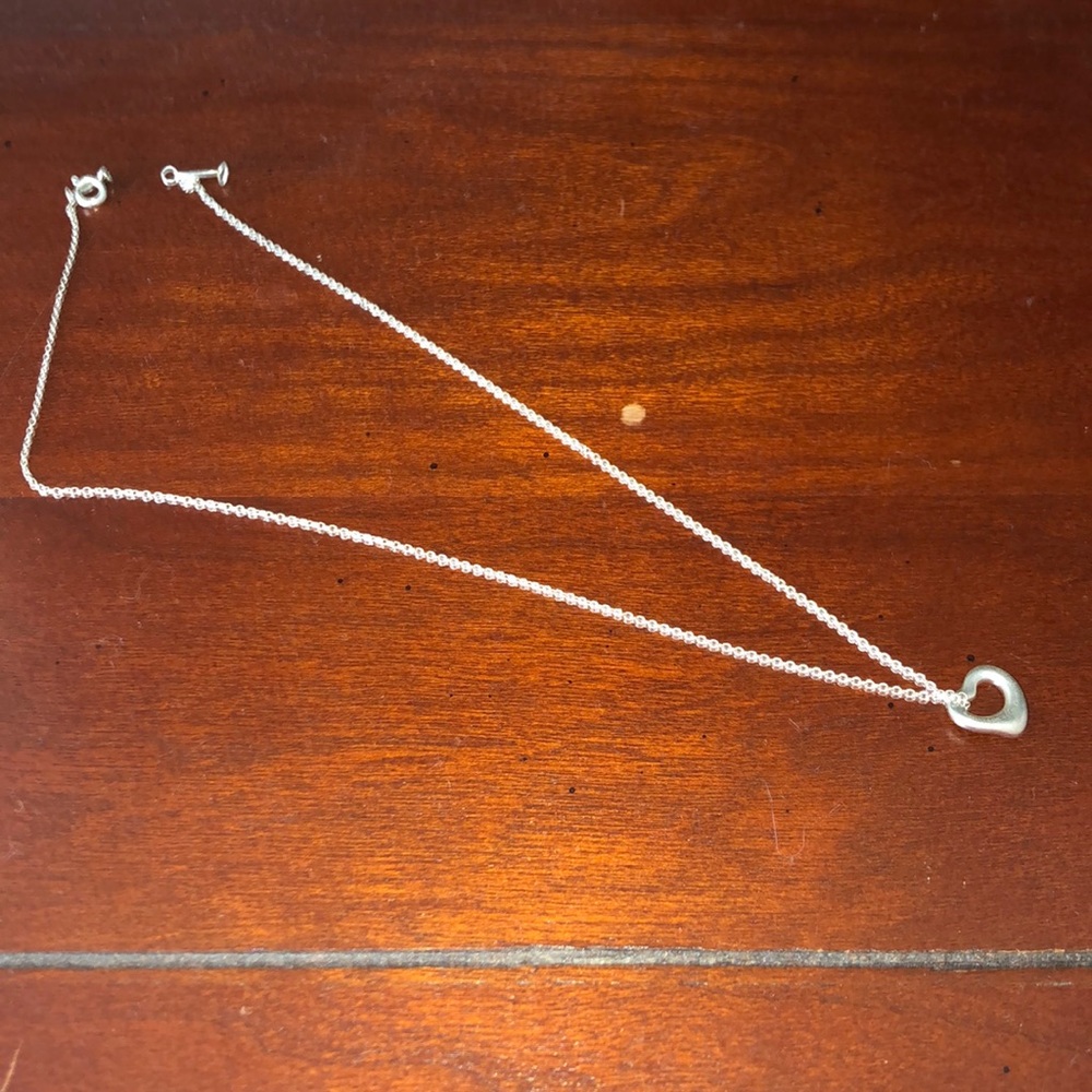 Tiffany’s Heart-shaped Necklace
